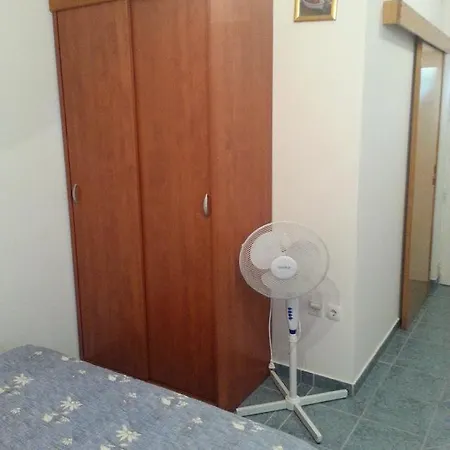 Studio 12637a * Vinisce