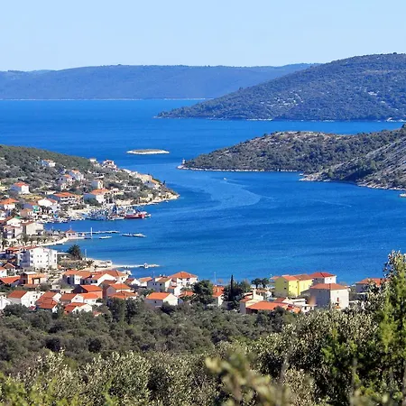 Studio 12637a Vinišće