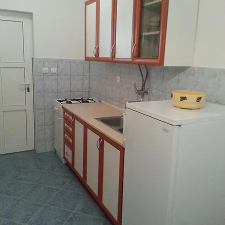 Studio 12637a * Vinišće